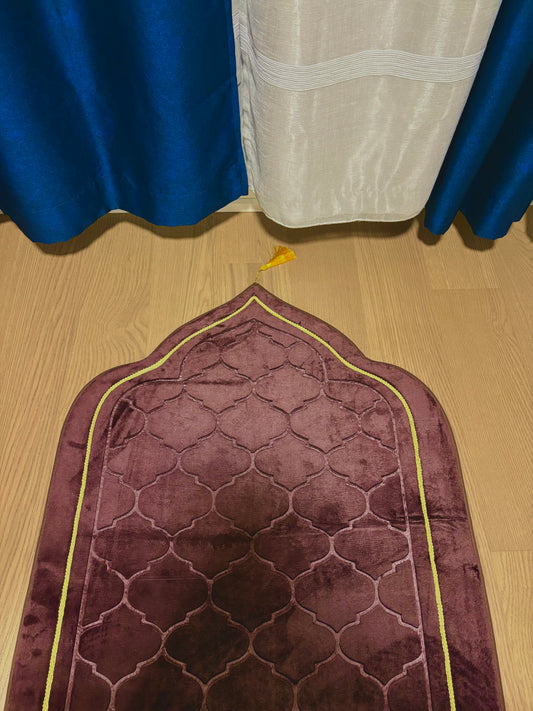 Xl Maroon Mihrab Prayer Mat