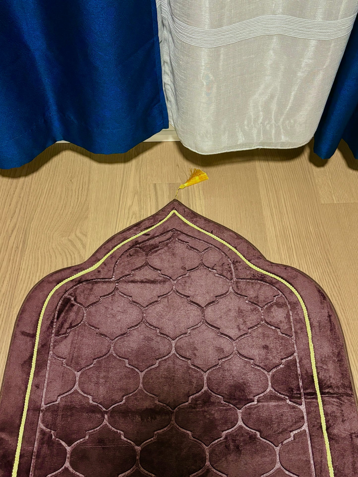 Xl Maroon Mihrab Prayer Mat